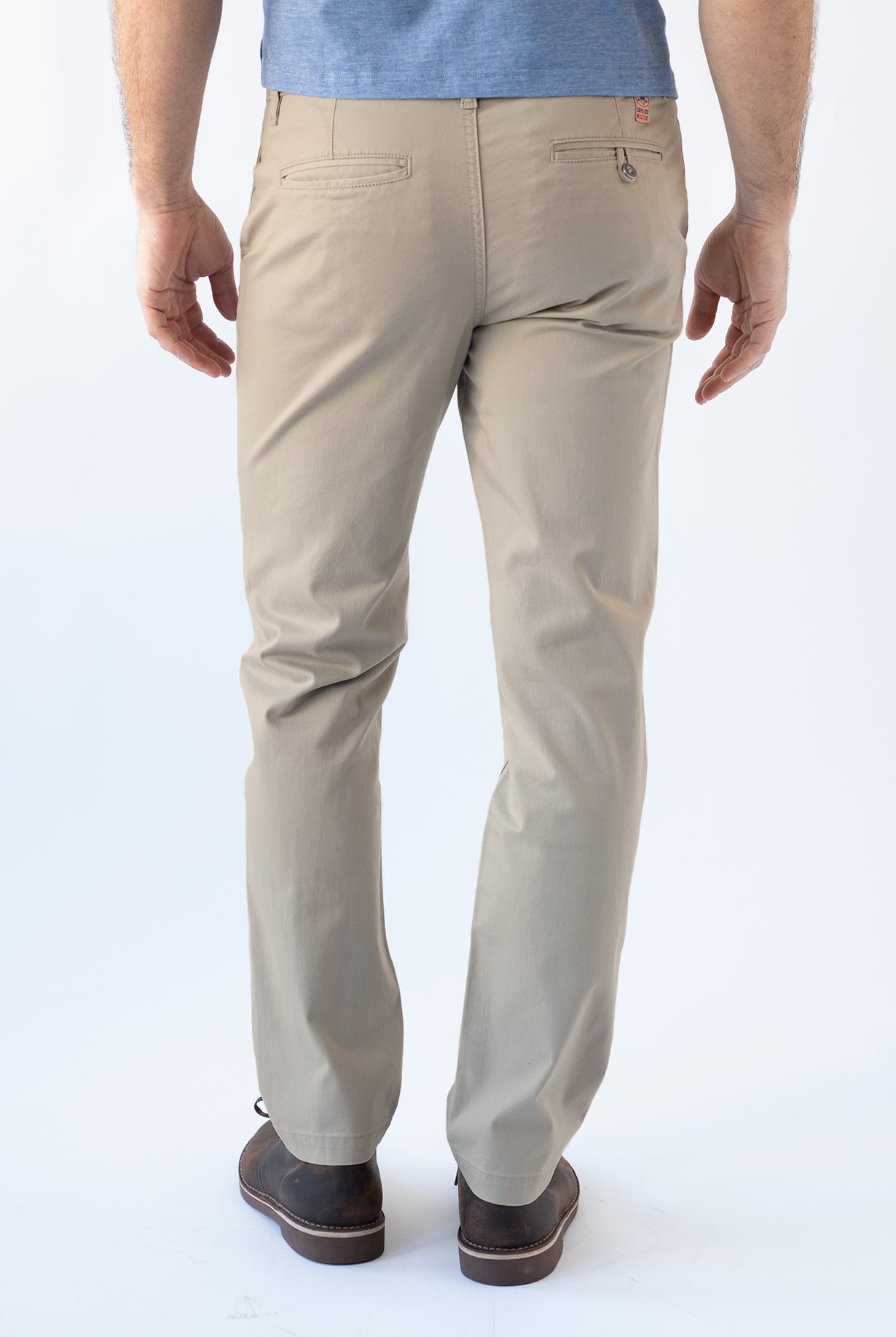 PUTTY CHINO back