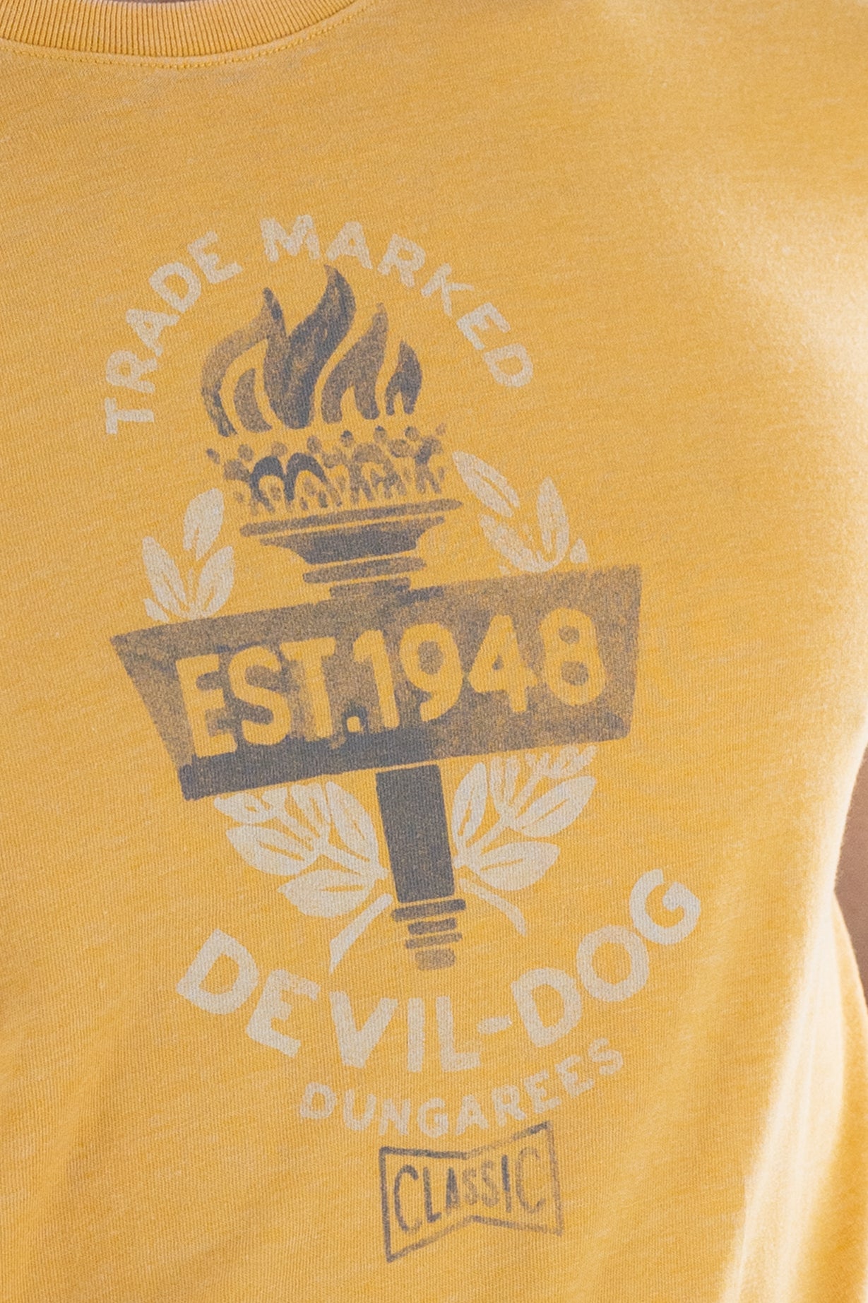 48crest closeup